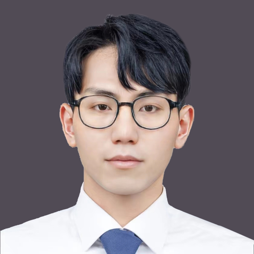 設計師:莫爾陽